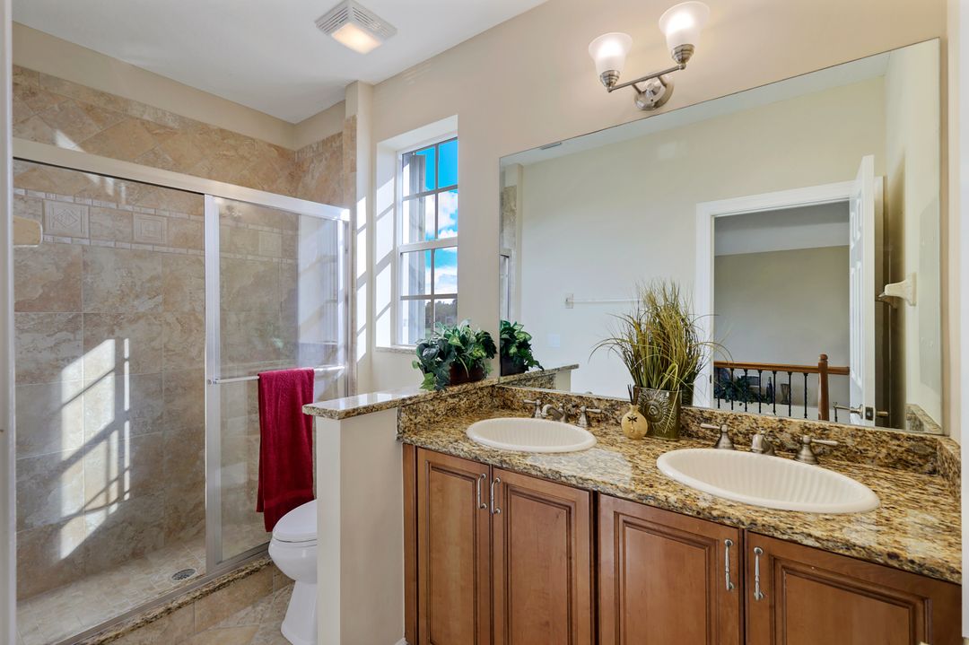 9175 Shale Ct, Naples, FL 34120
