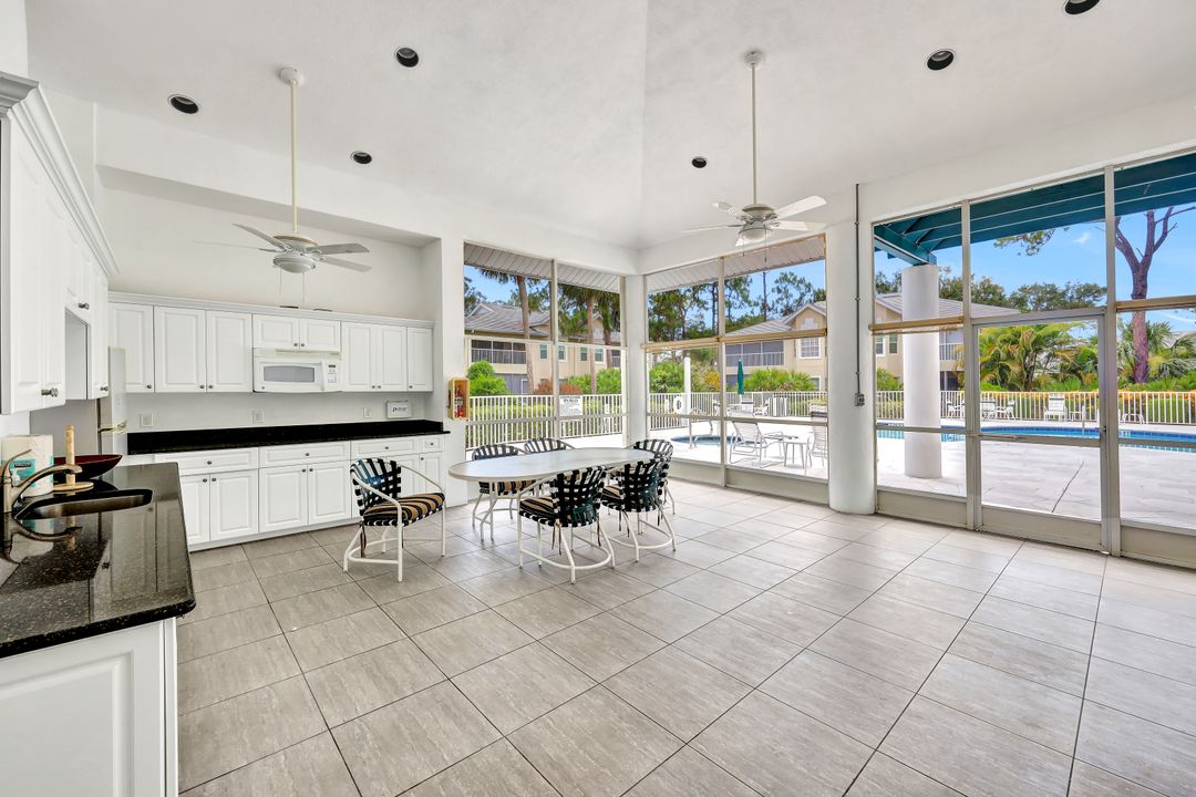 2811 Aintree Ln  #E204, Naples, FL 34112