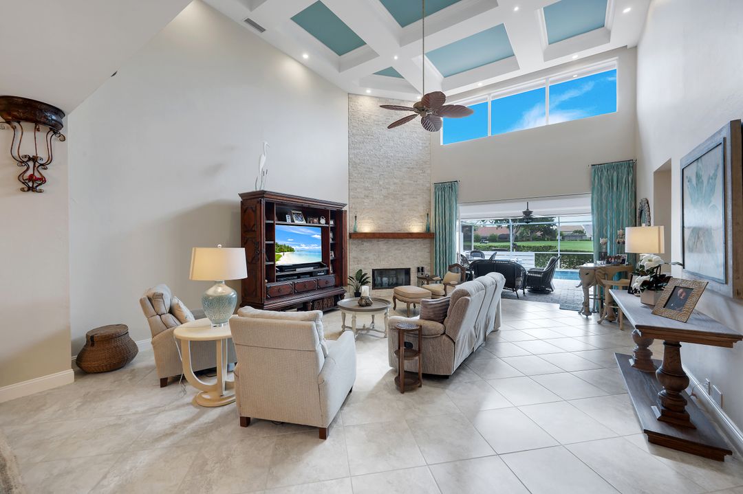 11594 Quail Village Way, Naples, FL 34119
