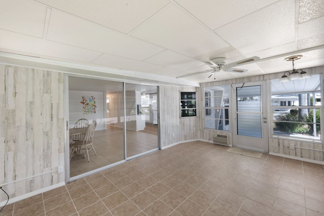 274 Yorkshire Ave, Fort Myers, FL 33908