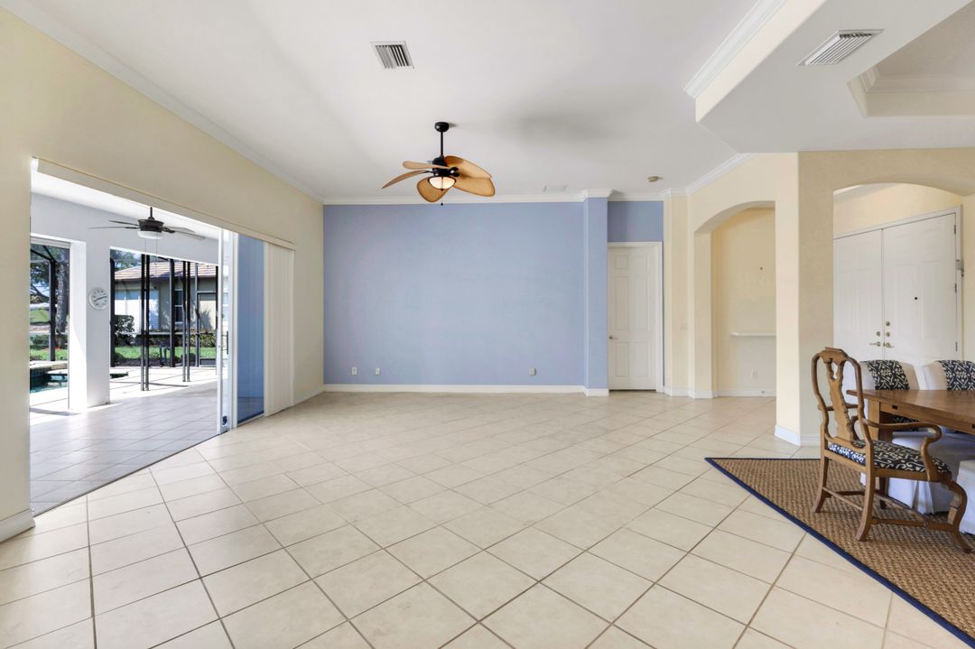 12570 Walden Run Dr, Fort Myers, FL 33913