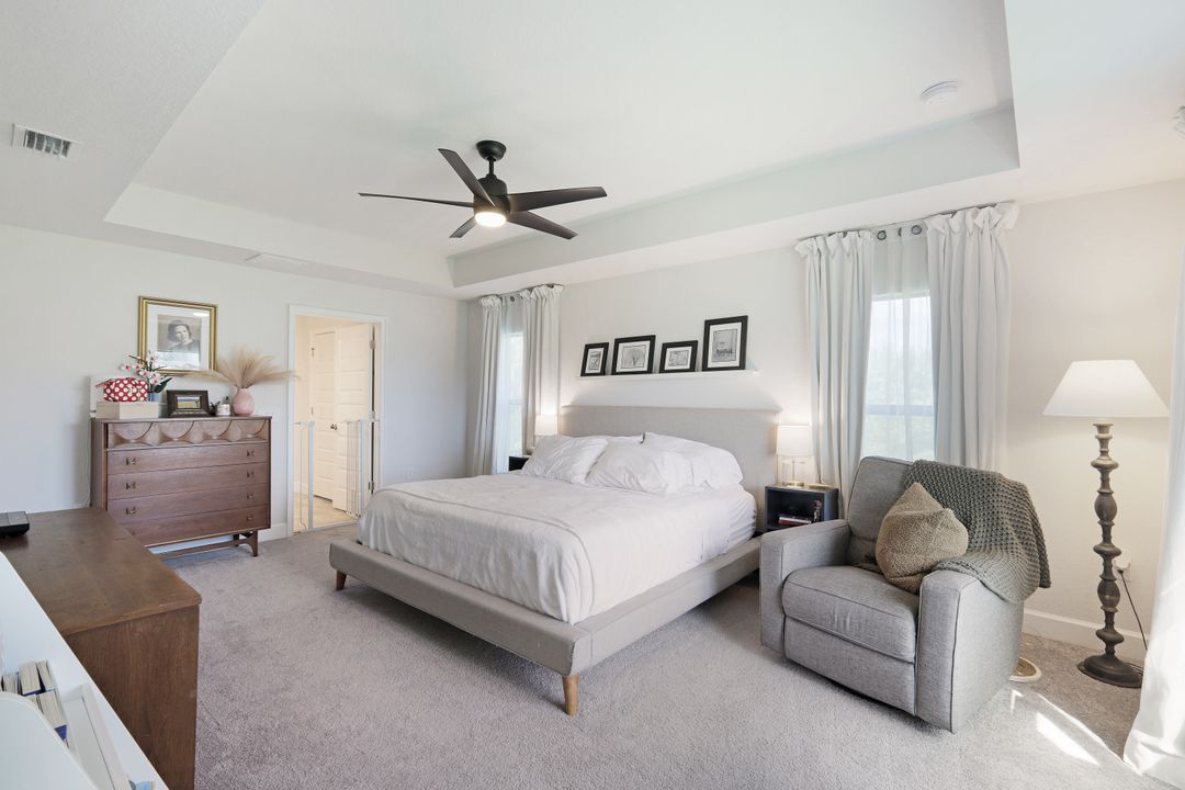 497 Windermere Dr, Lehigh Acres, FL 33972