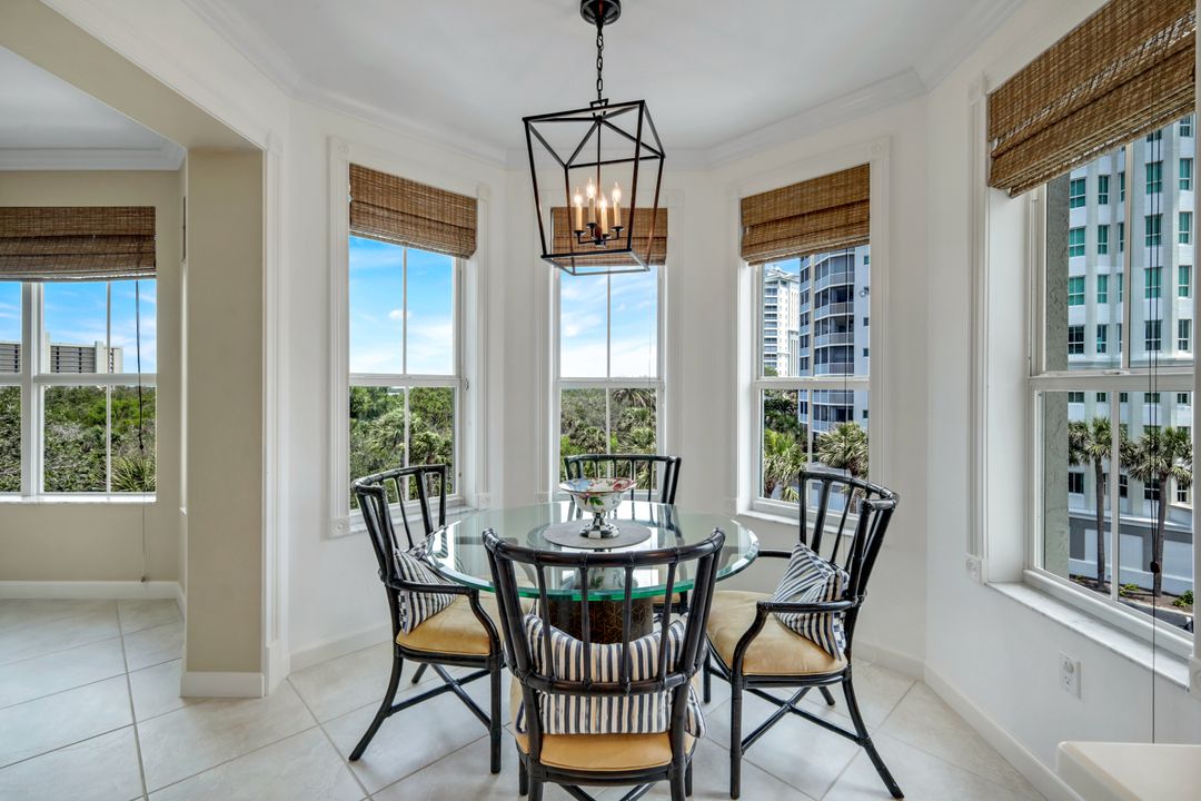 315 Dunes Blvd #307, Naples, FL 34110