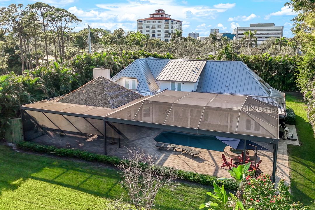 6516 Trail Blvd, Naples, FL 34108