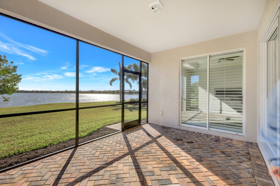 16467 Bonita Landing Cir, Bonita Springs, FL 34135