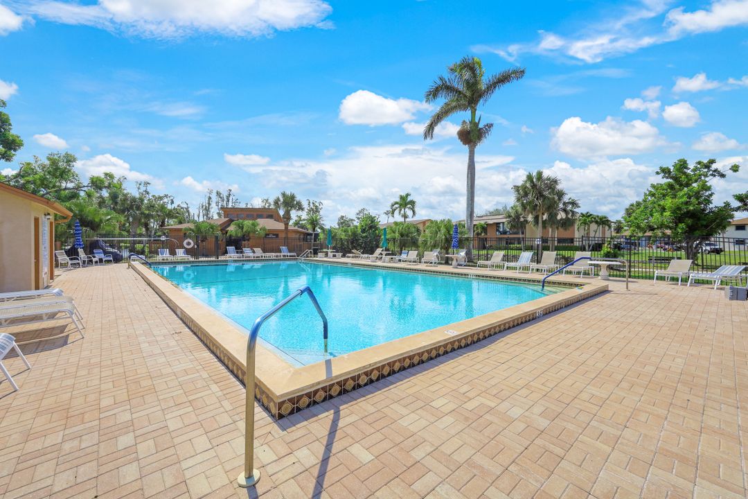 17421 Birchwood Ln #8, Fort Myers, FL 33908