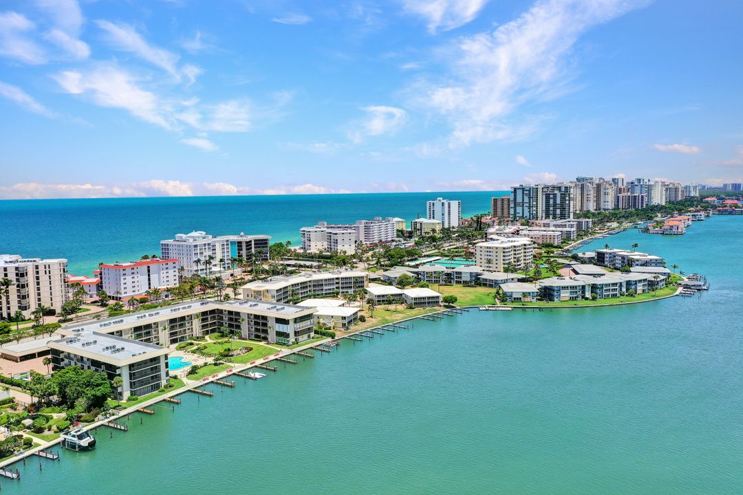 3200 Gulf Shore Blvd N #401, Naples, FL 34103