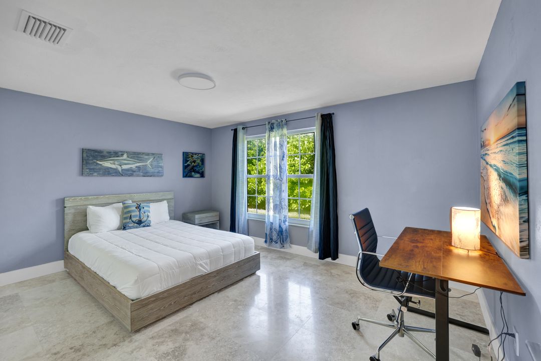 921 Scott Dr, Marco Island, FL 34145