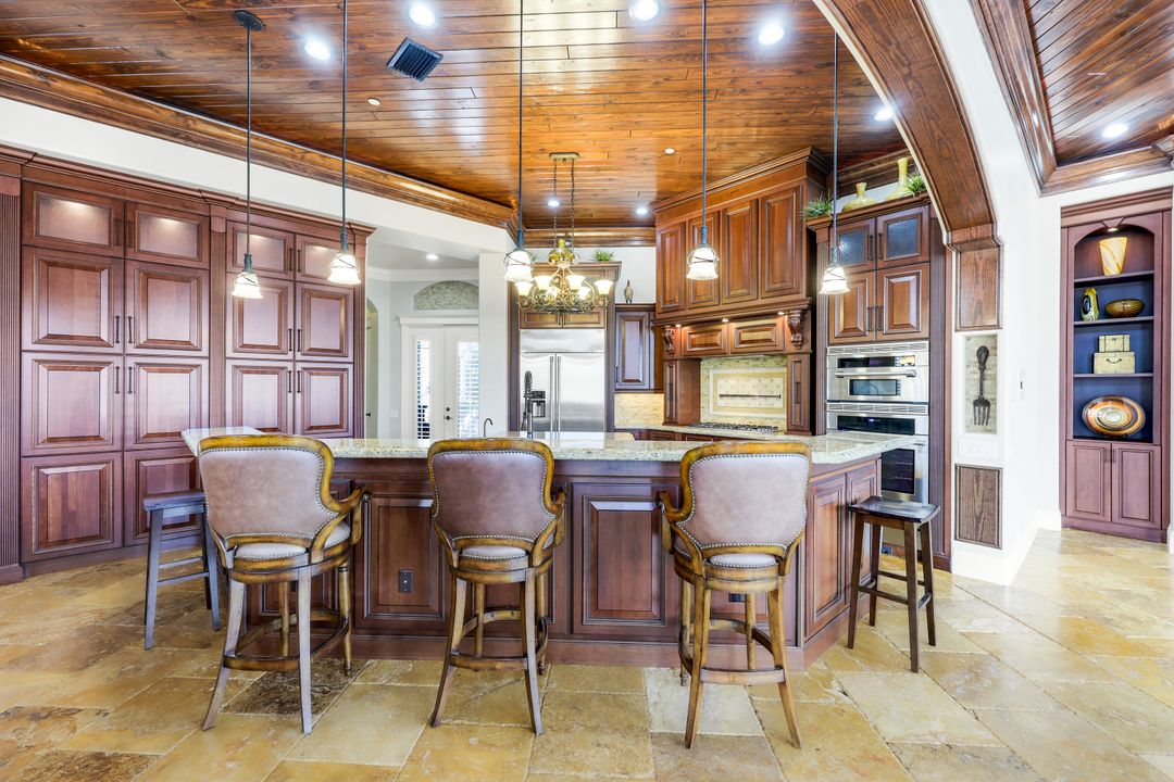 5502 Harbour Preserve Cir, Cape Coral, FL 33914