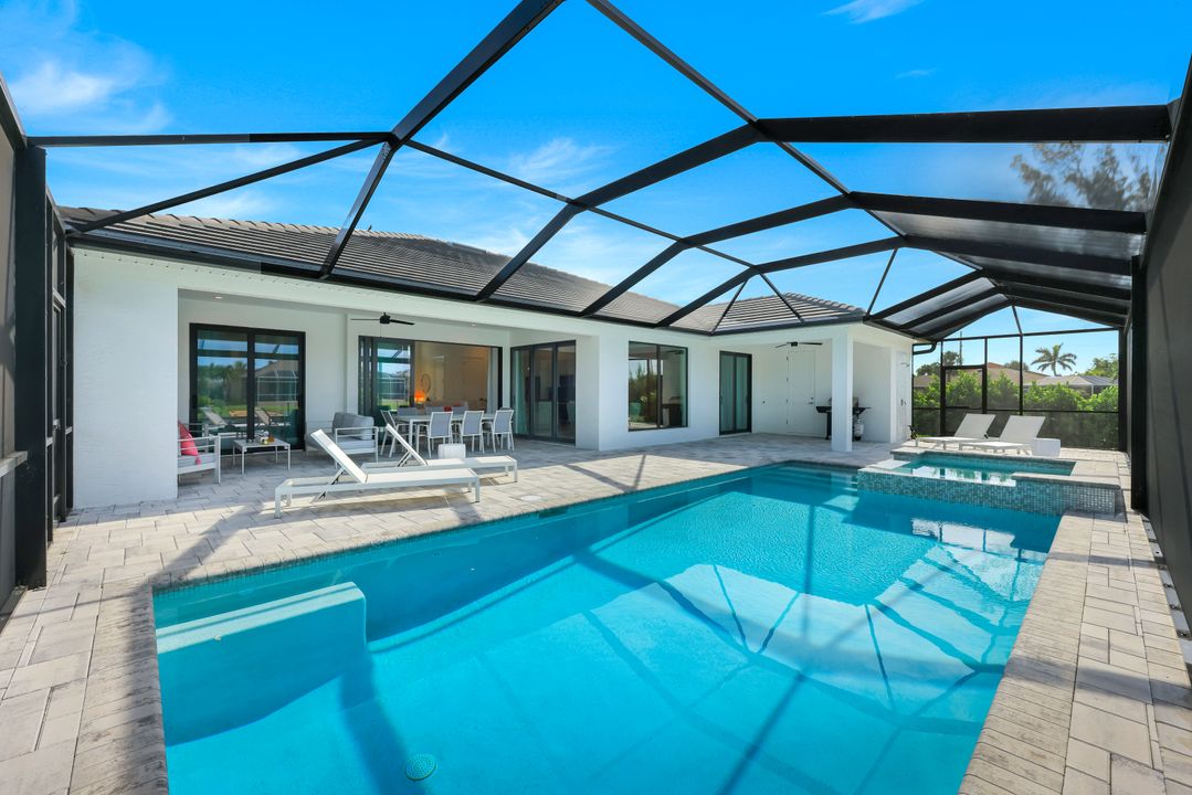 2118 SW 39th Terrace, Cape Coral, FL 33914