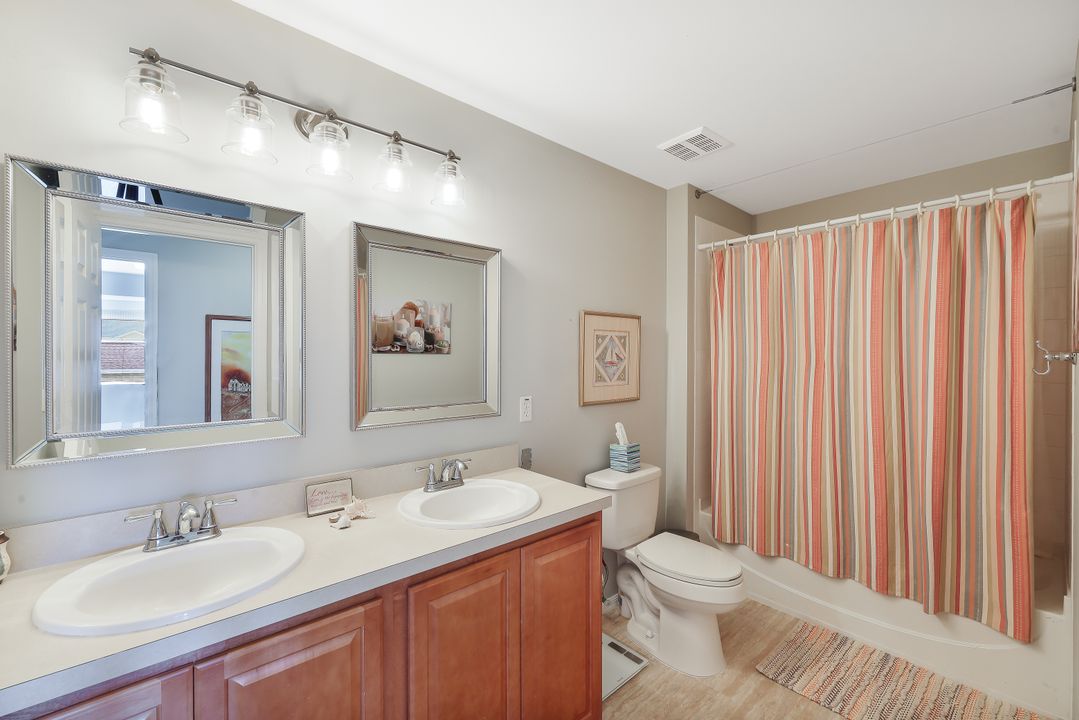 18261 Pine Nut Ct, Lehigh Acres, FL 33972