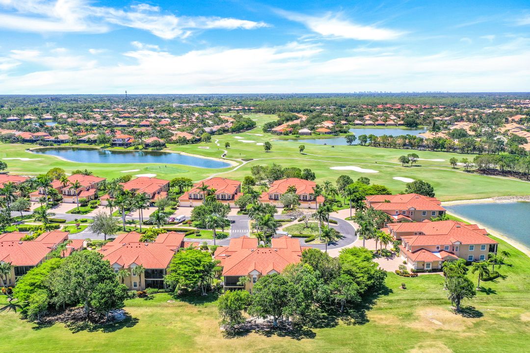 8637 Champions Point #901, Naples, FL 34113