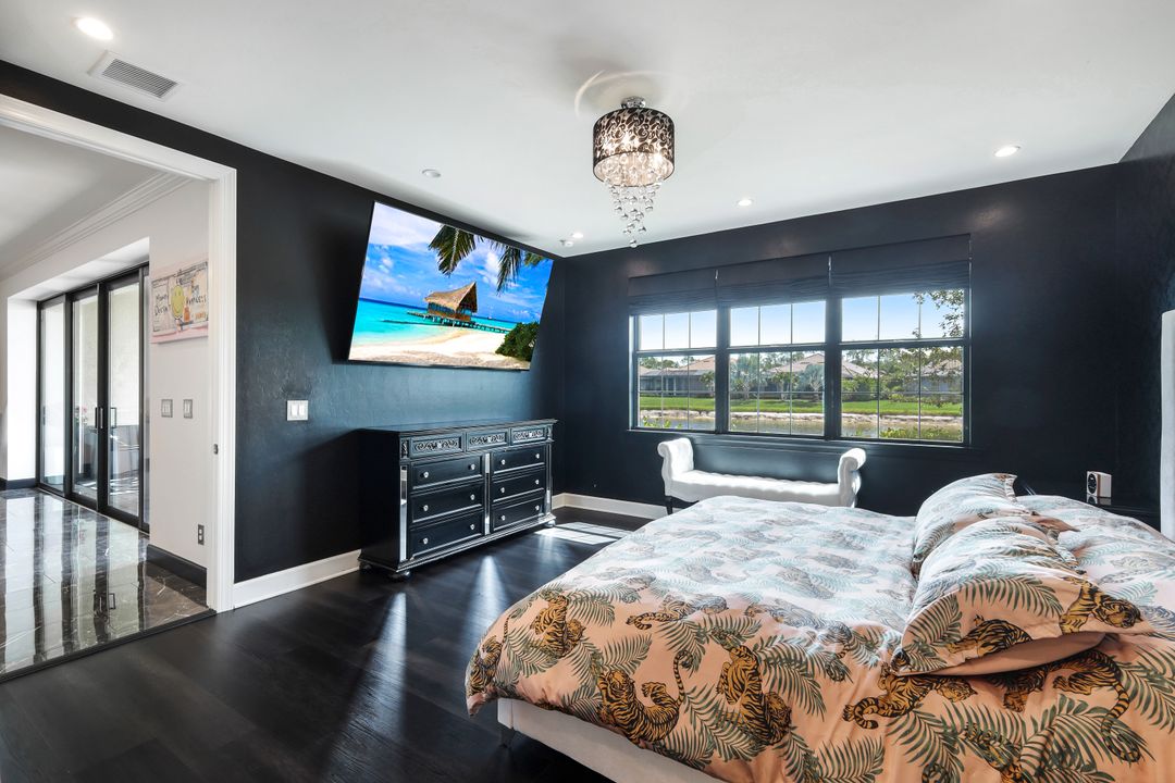 9653 Montelanico Loop #103, Naples, FL 34119