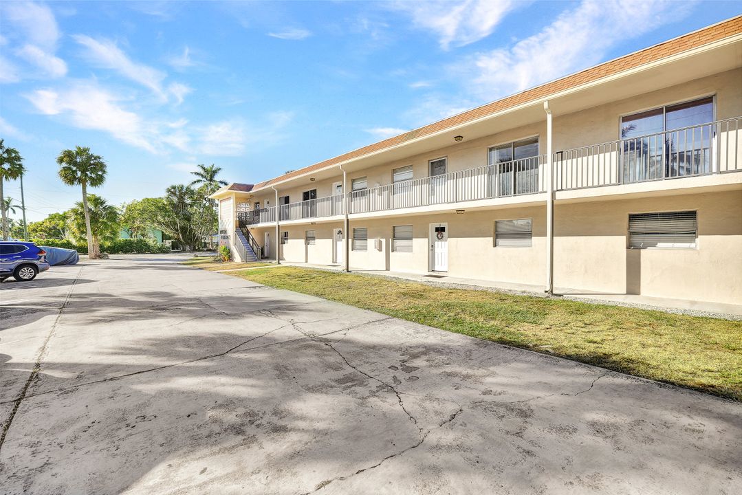 10725 Wilson St #11, Bonita Springs, FL 34135