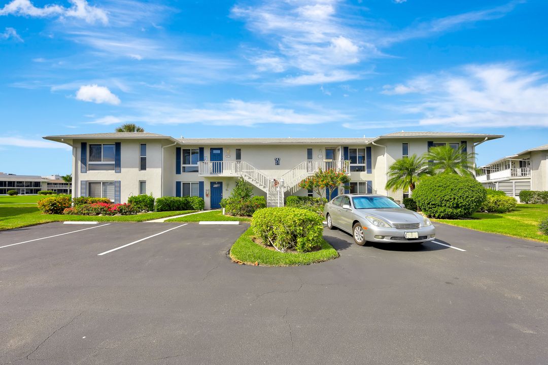 141 Lollypop Ln #4, Naples, FL 34112
