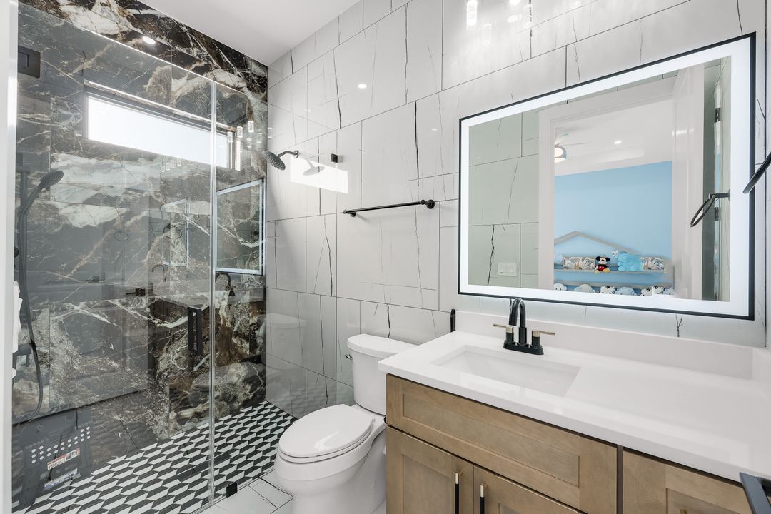 1104 E 6th St, Lehigh Acres, FL 33972