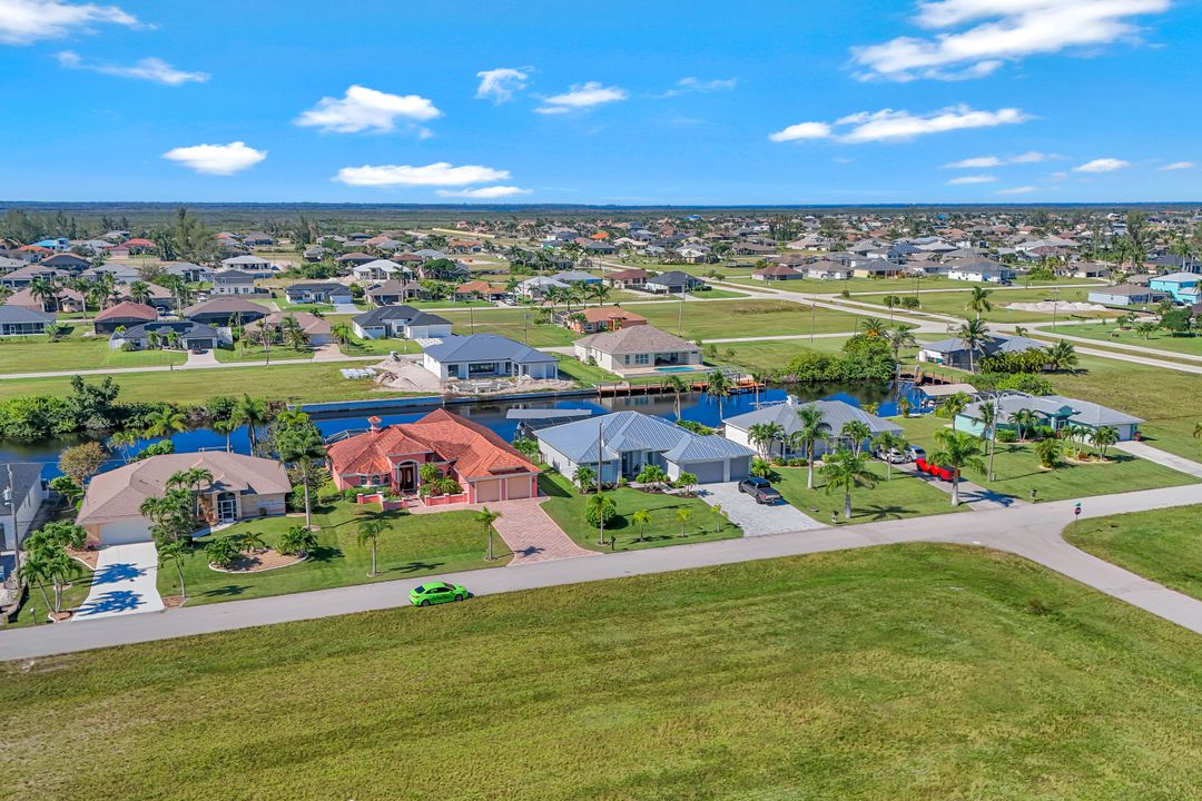 718 NW 36th Ave, Cape Coral, FL 33993