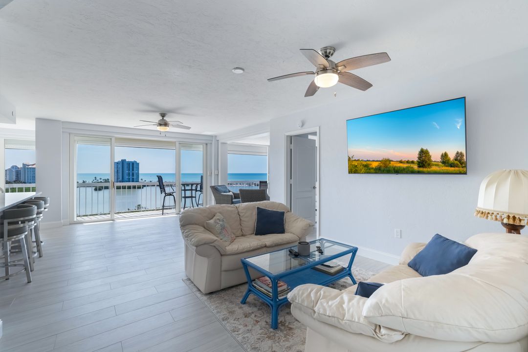 5501 Heron Point Dr #904, Naples, FL 34108