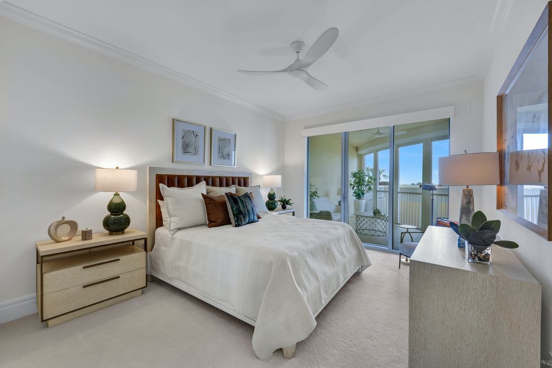 4501 Gulf Shore Blvd N #403, Naples, FL 34103