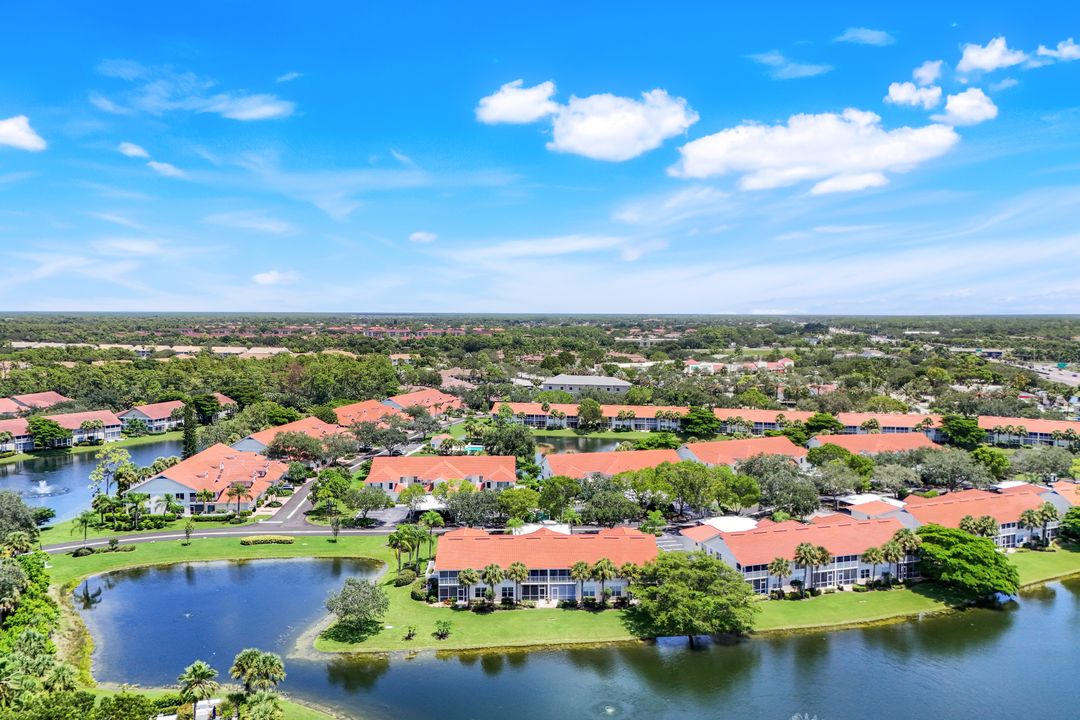 5015 Cedar Springs Dr #103, Naples, FL 34110