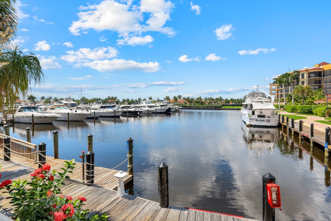 5793 Cape Harbour Dr #1212, Cape Coral, FL 33914