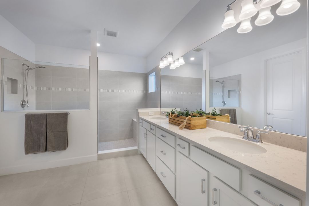 17049 Pine Lily Ln, Punta Gorda, FL 33982