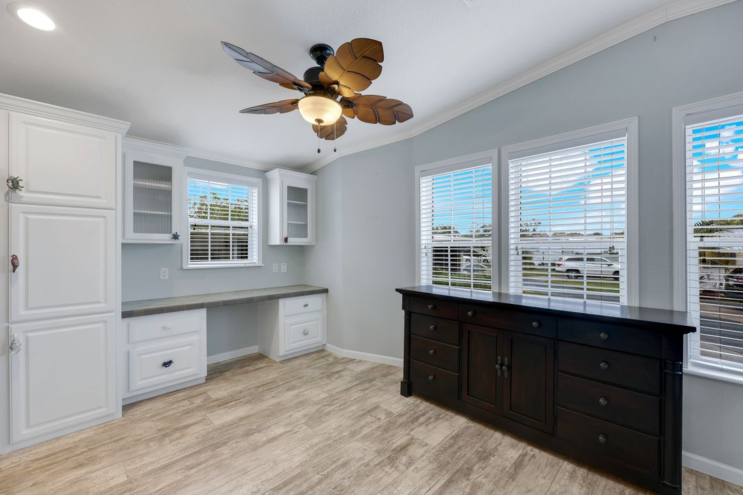 4620 Candlestick Ct E, Estero, FL 33928