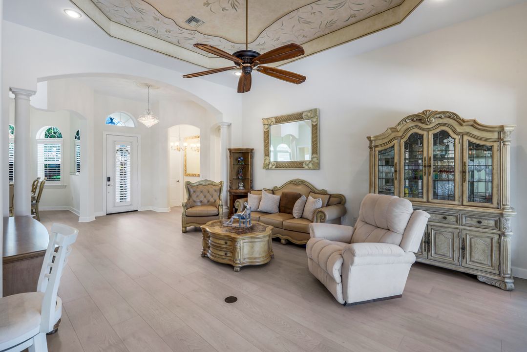 9684 Cobalt Cove Cir, Naples, FL 34120