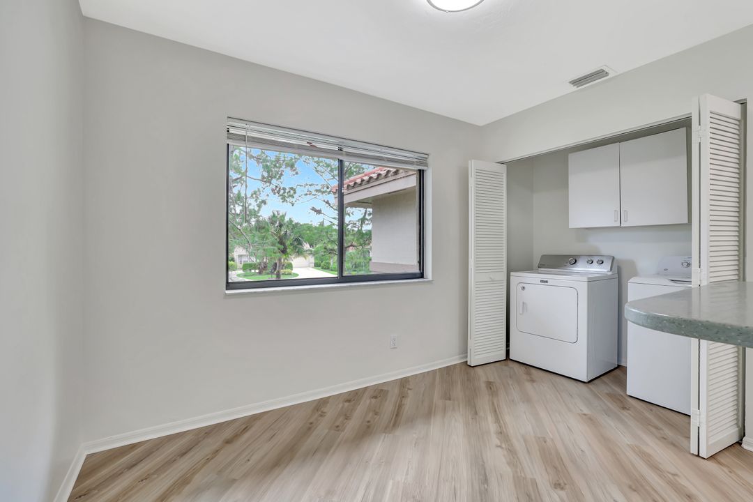 206 Bennington Dr #5, Naples, FL 34104