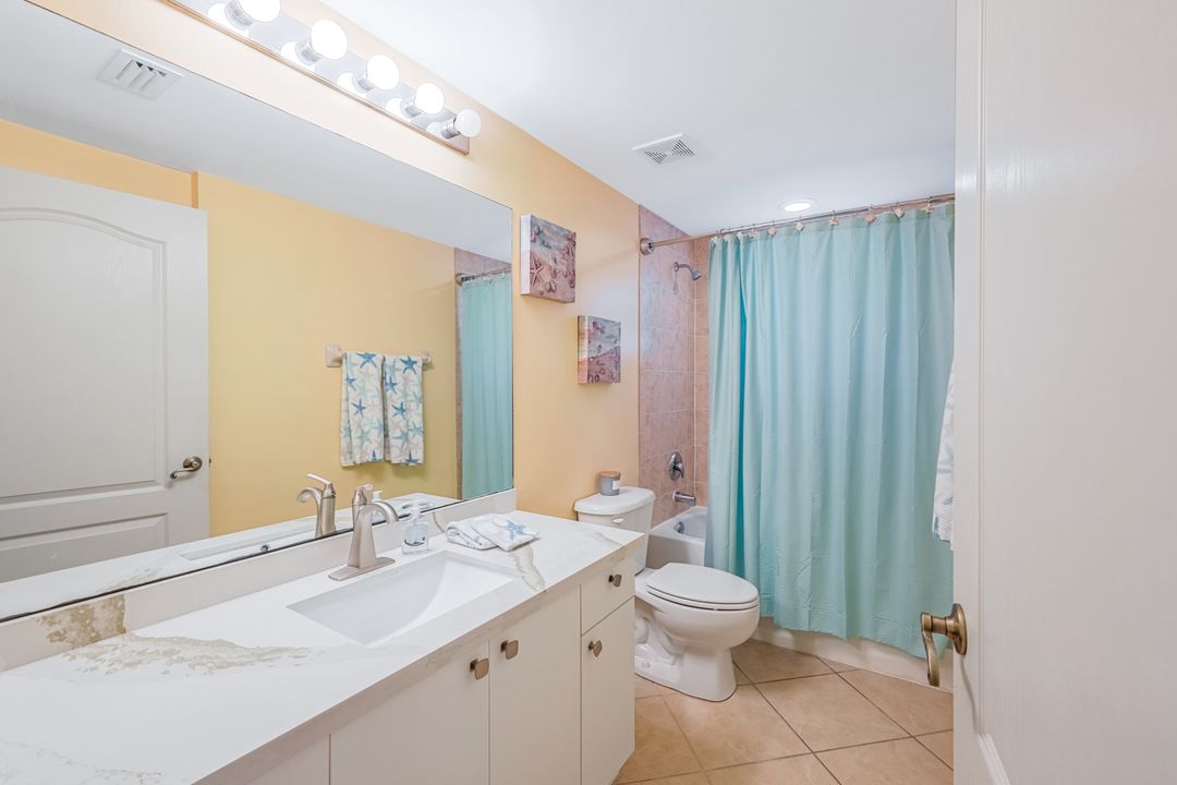 7822 Great Heron Way #206, Naples, FL 34104