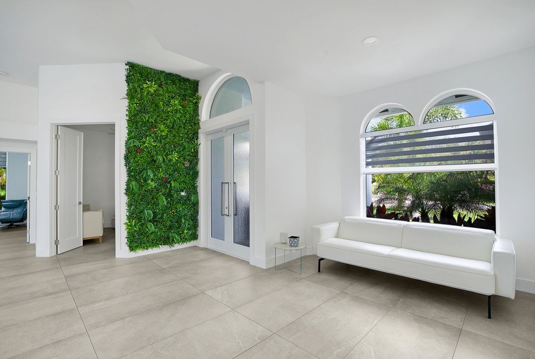 1002 Lake Shore Dr, Delray Beach, FL 33444