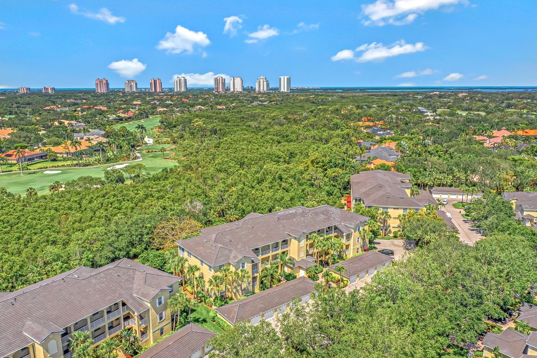 3471 Pointe Creek Ct #305, Bonita Springs, FL 34134