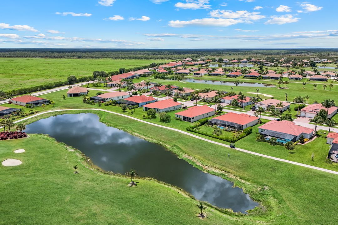 18725 Lake Hammock Dr, Naples, FL 34114