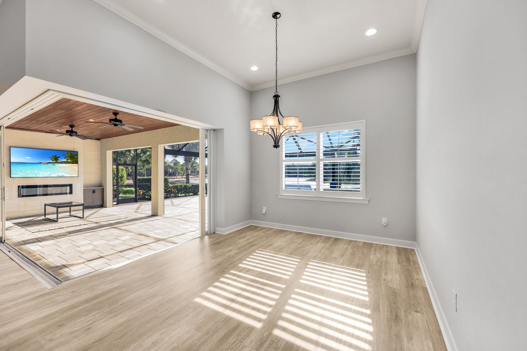 9180 Ores Cir, Naples, FL 34120