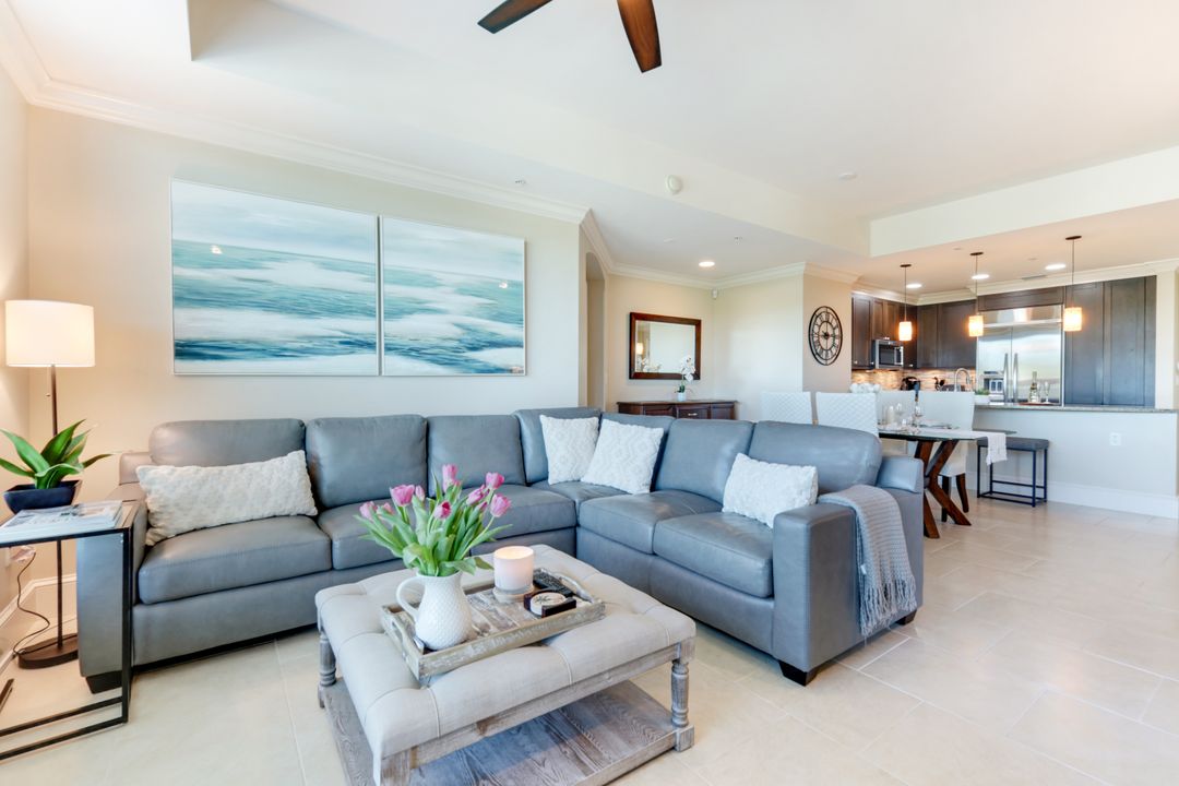 9115 Strada Pl #5205, Naples, FL 34108