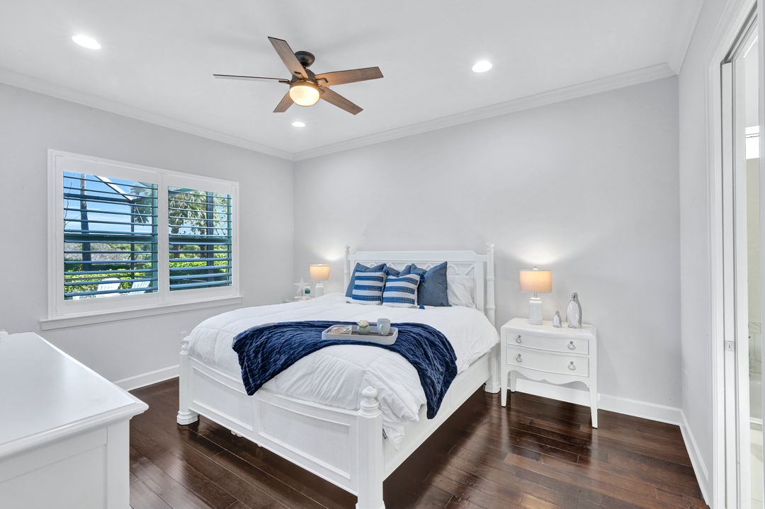 9311 Fieldstone Ln, Naples, FL 34120