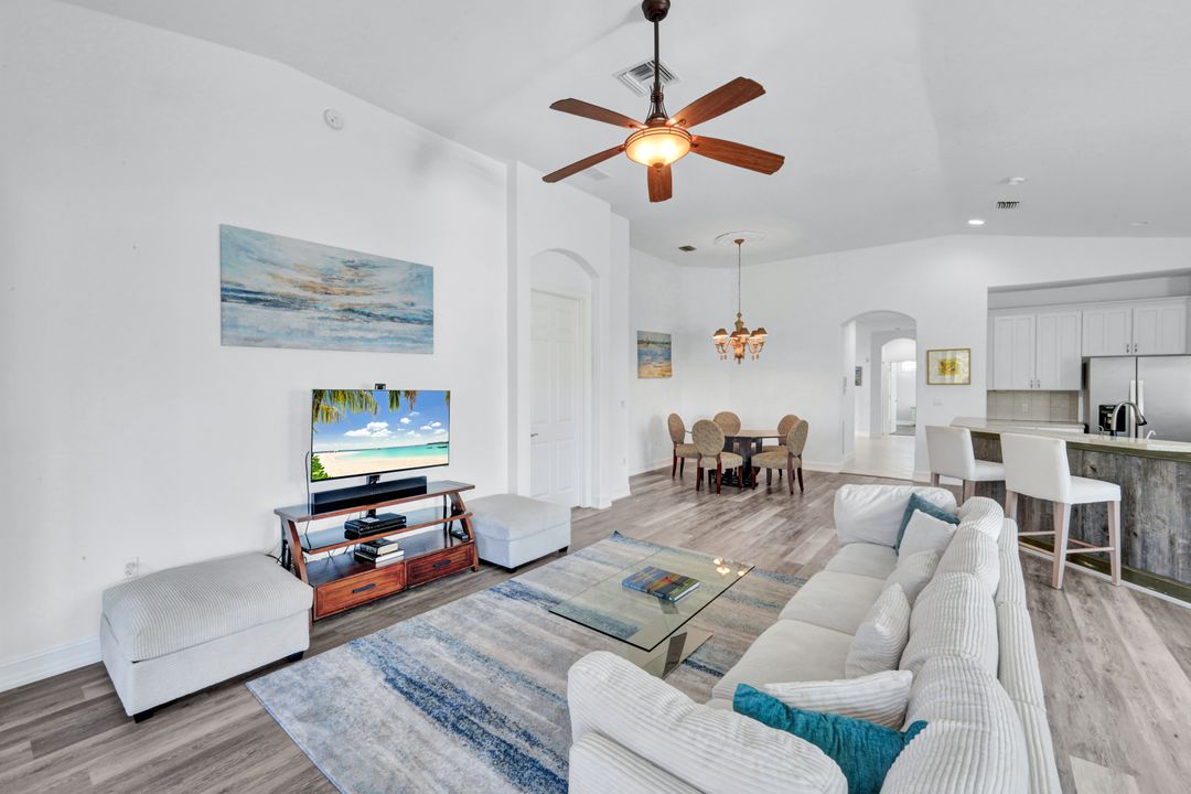 1277 Rialto Way #201, Naples, FL 34114