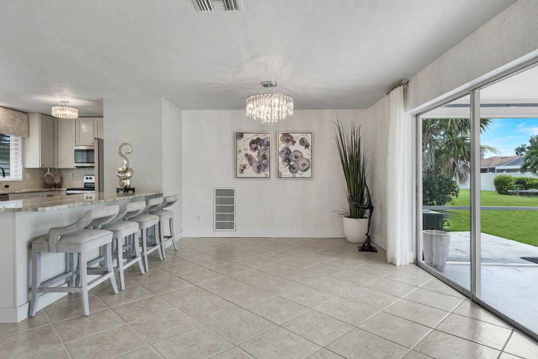 5236 Elm Ct, Cape Coral, FL 33904