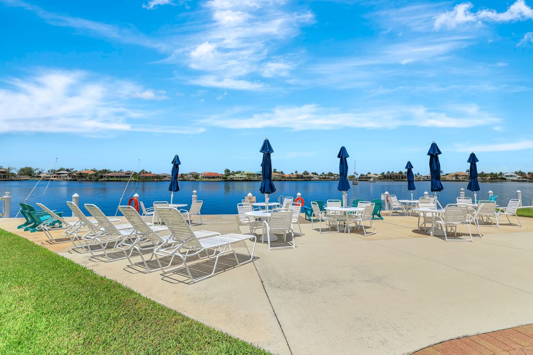 721 W Elkcam Cir #211, Marco Island, FL 34145