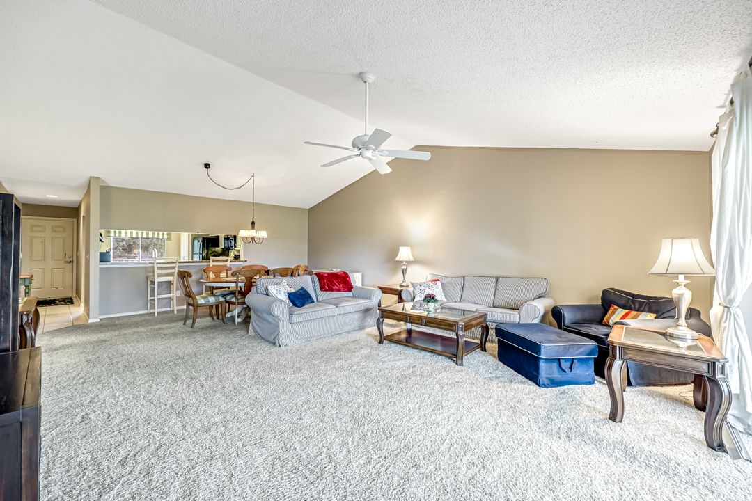 5955 Bloomfield Cir #A305, Naples, FL 34112