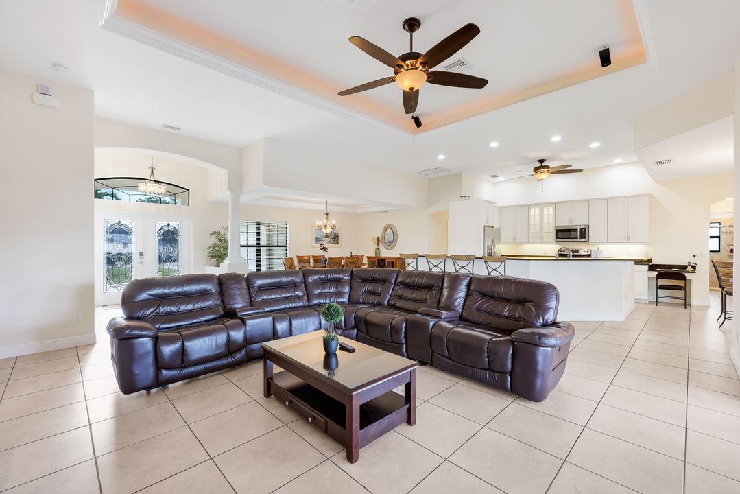 1409 SE 17th St, Cape Coral, FL 33990