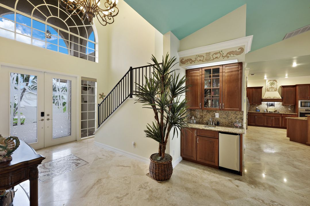 907 SW 51st Terrace, Cape Coral, FL 33914