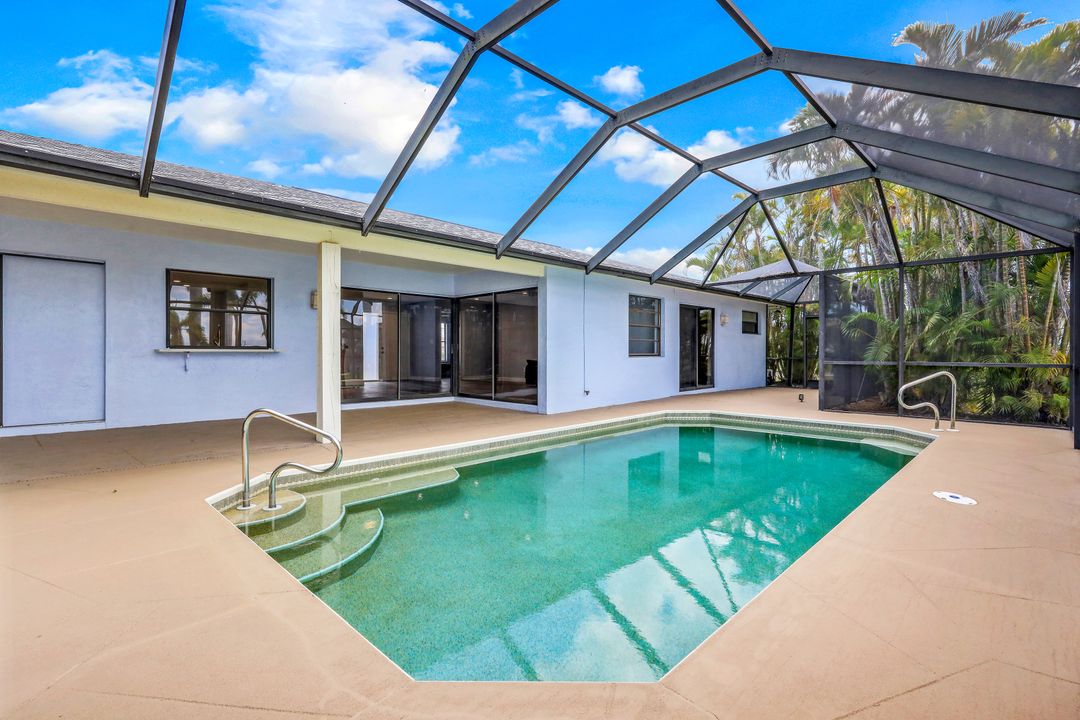 133 SE 40th St, Cape Coral, FL 33904