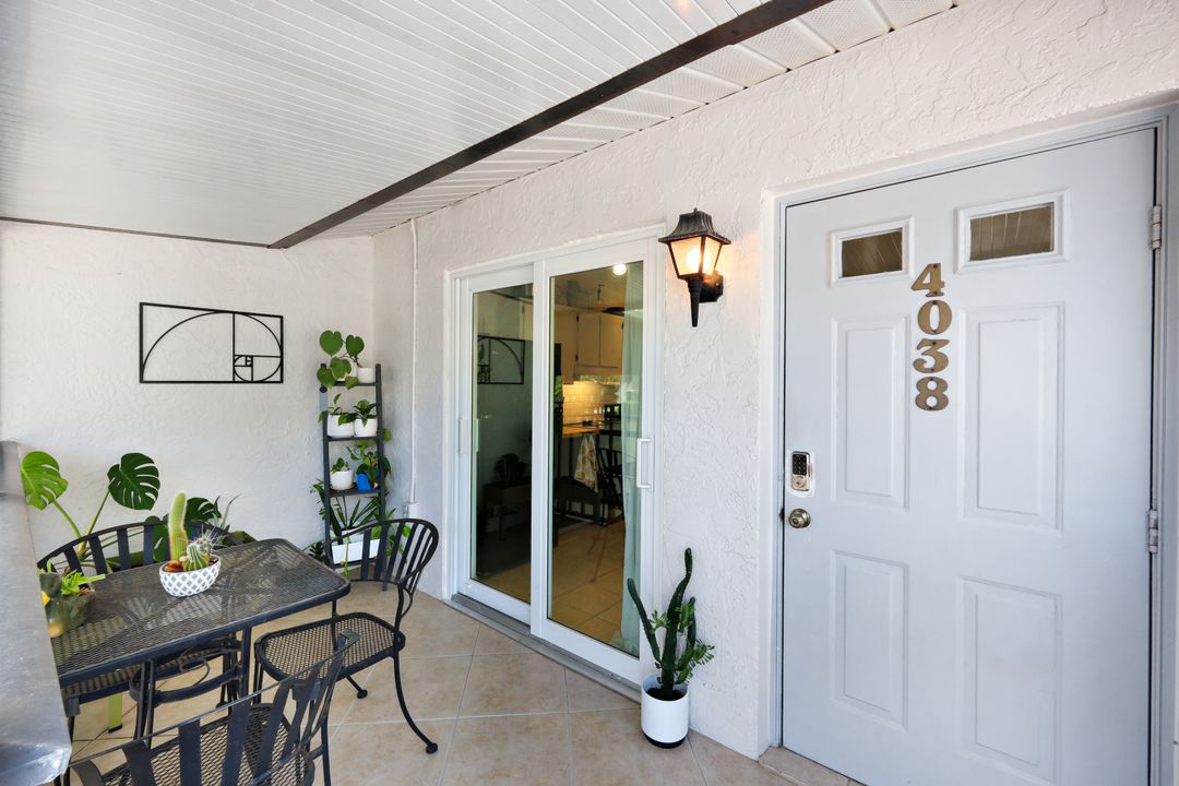 4038 Northlight Dr #1506, Naples, FL 34112
