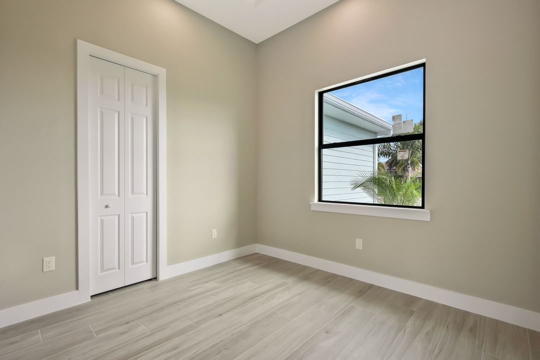 1412 Old Burnt Store Rd N, Cape Coral, FL 33993