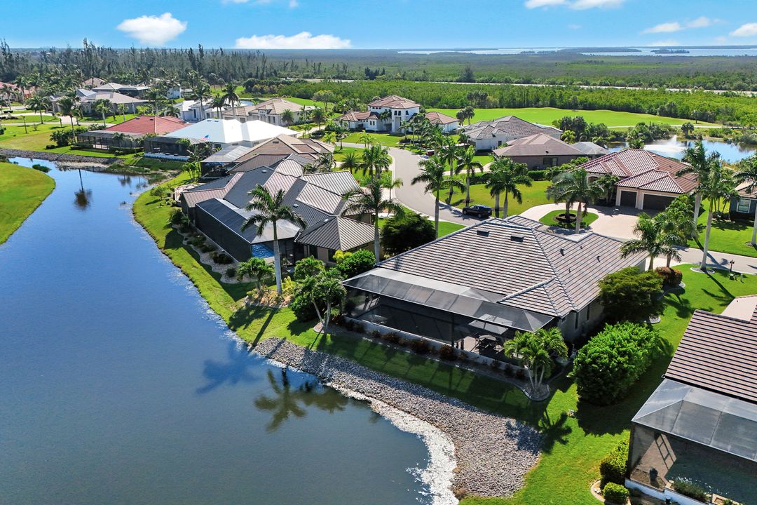 11710 Royal Tee Cir, Cape Coral, FL 33991