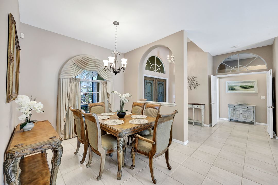 25740 Creekbend Dr, Bonita Springs, FL 34135