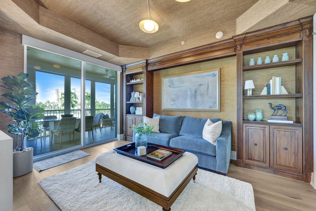 4501 Gulf Shore Blvd N #403, Naples, FL 34103