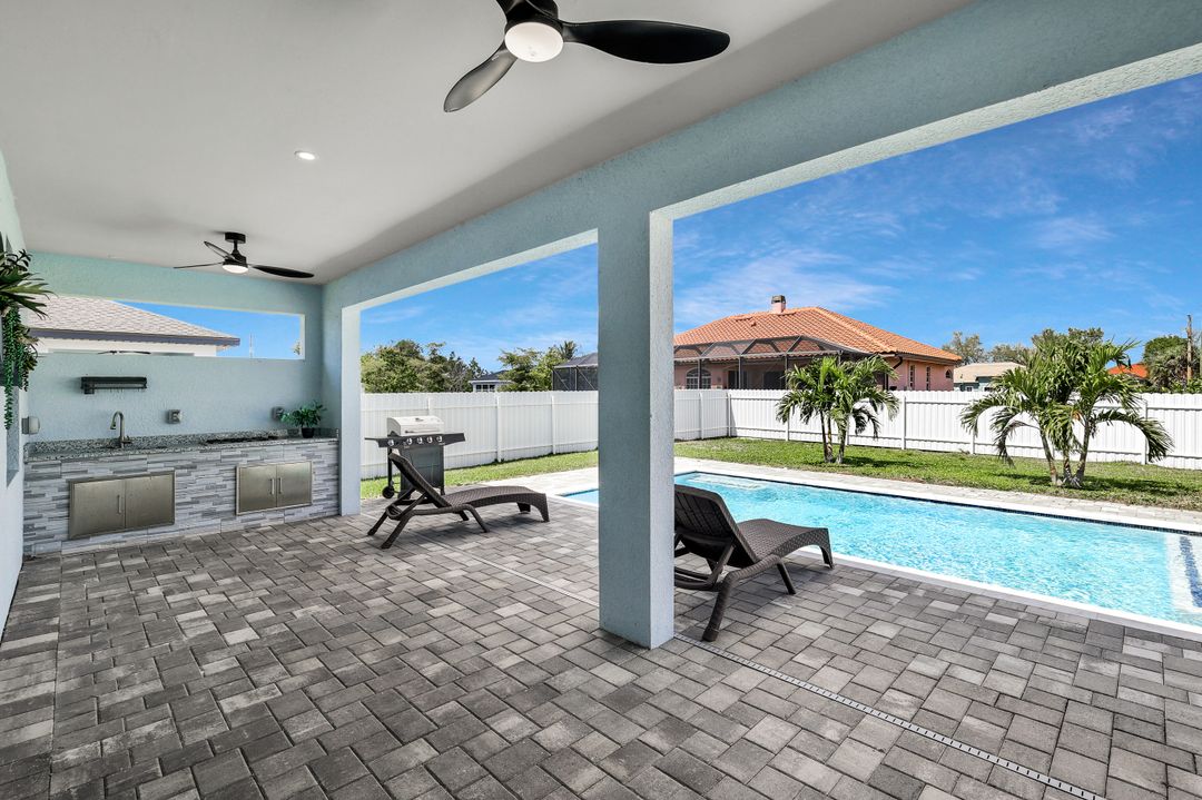 913 Embers Pkwy W, Cape Coral, FL 33993