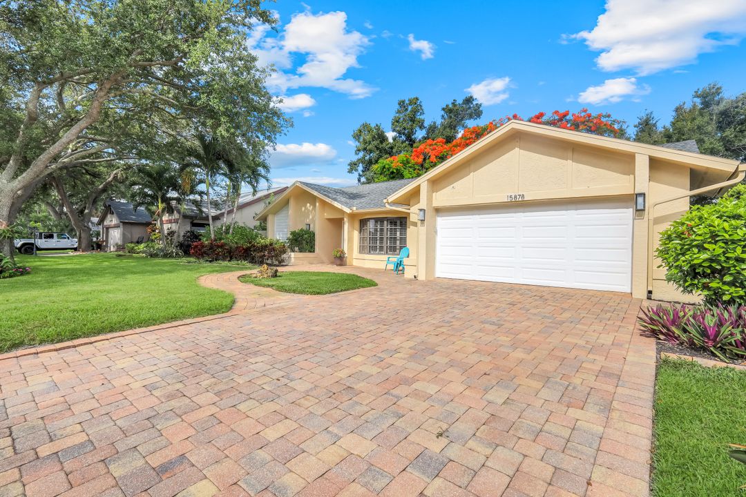 15878 Gleneagle Ct, Fort Myers, FL 33908